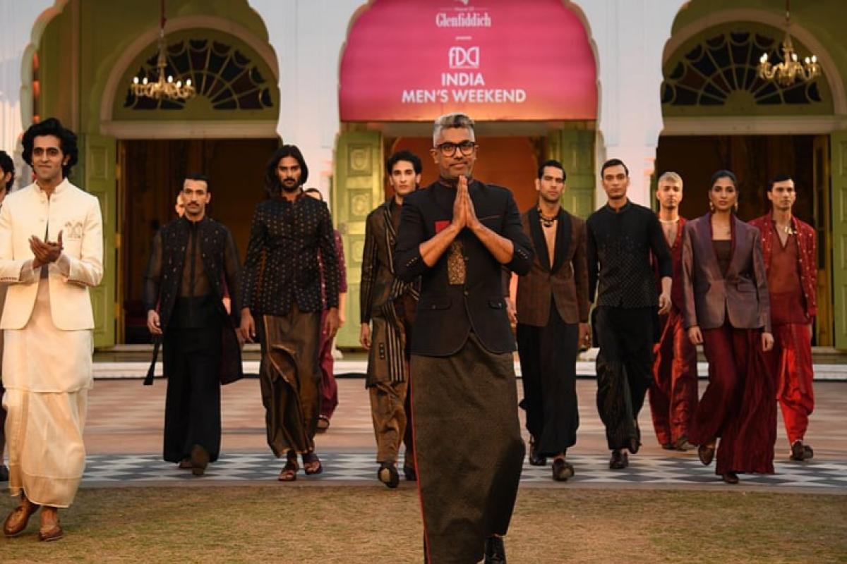 The Boys are Back in Town